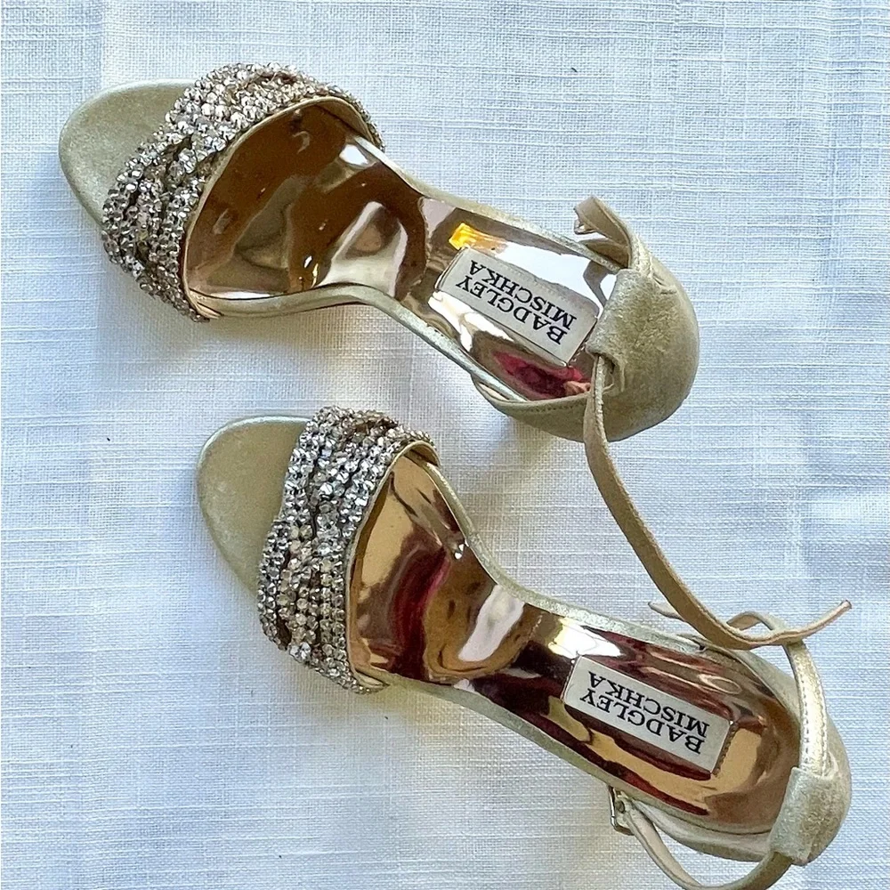 Badgley Mischka Glittering Gold Heels SIZE 7 Brand New - Picture 3 of 9
